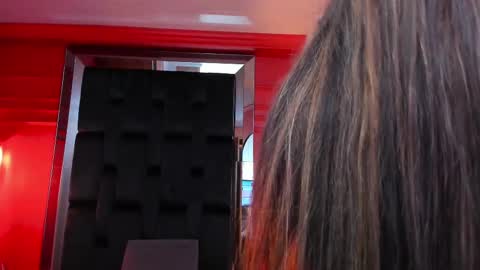 nathalie rossel online show from 03/04/25, 01:12