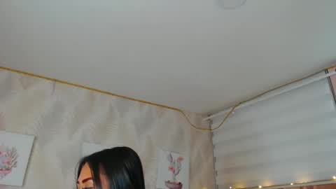 Nathalie Rose online show from 01/16/25, 09:59