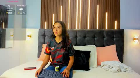 ... Nathaly ... online show from 10/14/25, 03:07