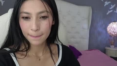 Snapshot of nathaly_blue chatting on 01/16/25, 06:59 nathaly_blue online show from 01/16/25, 06:59