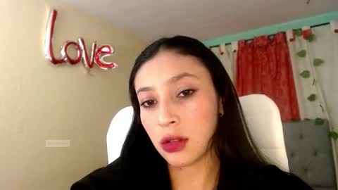 Snapshot of nathaly_blue chatting on 12/19/25, 02:40 nathaly_blue online show from 12/19/25, 02:40