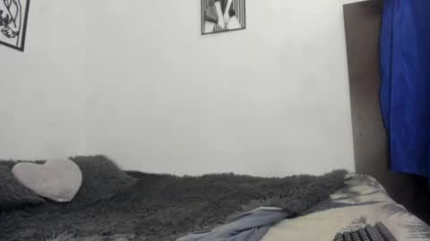 Nathaly online show from 11/21/25, 07:23