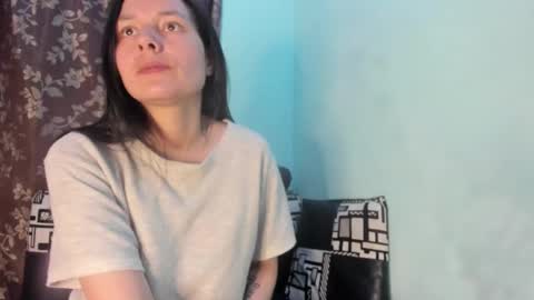 Snapshot of nathaly_love96 chatting on 03/21/26, 12:21 Nathaly online show from 03/21/26, 12:21