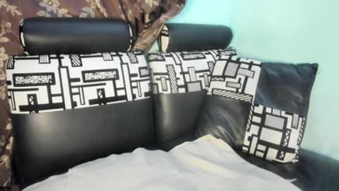 Snapshot of nathaly_love96 chatting on 03/30/26, 10:00 Nathaly online show from 03/30/26, 10:00