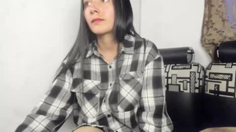 Snapshot of nathaly_love96 chatting on 04/30/26, 11:09 Nathaly online show from 04/30/26, 11:09