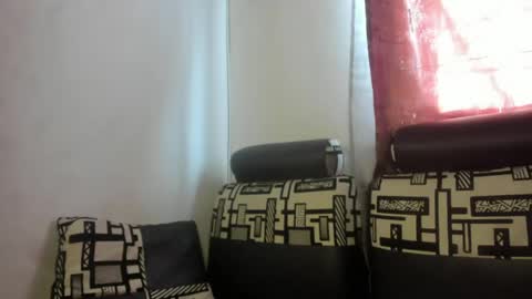 Snapshot of nathaly_love96 chatting on 05/19/26, 09:10 Nathaly online show from 05/19/26, 09:10
