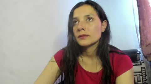Snapshot of nathaly_love96 chatting on 06/02/26, 10:01 Nathaly online show from 06/02/26, 10:01