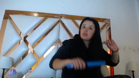 Snapshot of nathaly_sweet23 chatting on 04/21/26, 12:44 Nathaly sweet online show from 04/21/26, 12:44