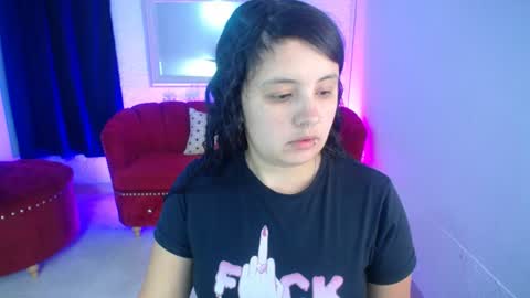 Snapshot of nathaly_sweet23 chatting on 06/17/26, 12:07 Nathaly sweet online show from 06/17/26, 12:07