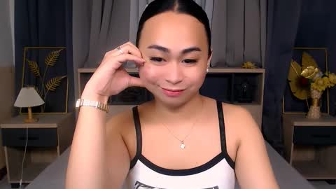 Snapshot of nathalyastone chatting on 11/10/25, 11:04 SWEET NATHALYA online show from 11/10/25, 11:04