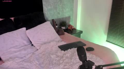 Snapshot of nathalylopez chatting on 02/06/25, 05:51 Nathaly lopez online show from 02/06/25, 05:51