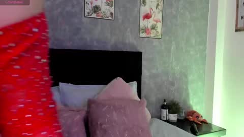 Snapshot of nathalylopez chatting on 02/20/25, 01:51 Nathaly lopez online show from 02/20/25, 01:51