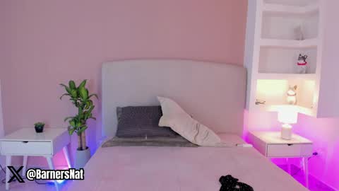 Snapshot of nathalyn05 chatting on 05/04/26, 10:44 NATHALY online show from 05/04/26, 10:44