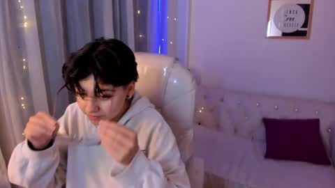 Snapshot of nathalyy_ds chatting on 10/07/25, 03:14 nathalyy_ds online show from 10/07/25, 03:14