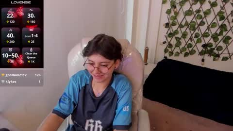 Snapshot of nathalyy_ds chatting on 10/22/25, 07:46 nathalyy_ds online show from 10/22/25, 07:46