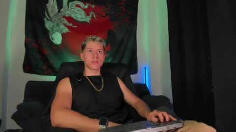 Snapshot of nathan_blake_ chatting on 03/17/26, 05:27 Nathan online show from 03/17/26, 05:27