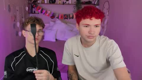 Snapshot of nathan_curl chatting on 10/29/25, 10:39 Nathan online show from 10/29/25, 10:39