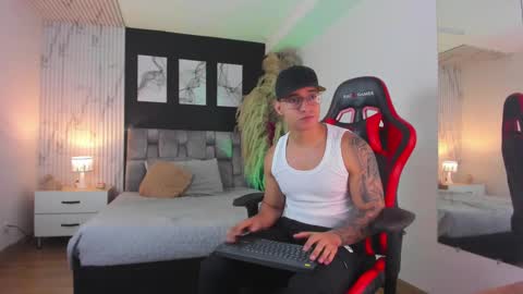 nathan_gross online show from 02/05/25, 02:40