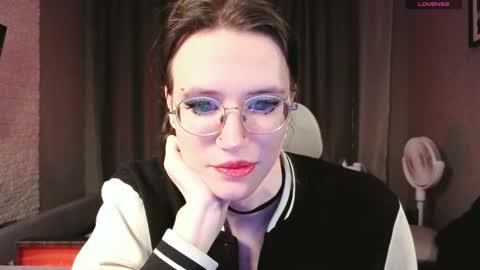 Snapshot of nathan_lucas chatting on 12/14/25, 12:38 This name is so sexy you cant pronounce it. online show from 12/14/25, 12:38