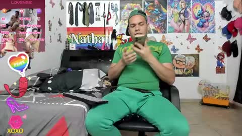 Snapshot of nathan_sanchez chatting on 01/12/25, 07:00 Nathan online show from 01/12/25, 07:00