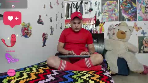 Snapshot of nathan_sanchez chatting on 03/04/25, 07:01 Nathan online show from 03/04/25, 07:01