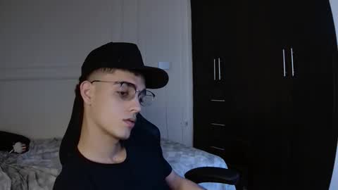 nathan_shimmer online show from 12/15/25, 01:26