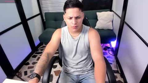 Snapshot of nathan_specter chatting on 10/01/25, 12:55 Nathan online show from 10/01/25, 12:55