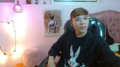 nathanclay online show from 11/09/25, 03:27