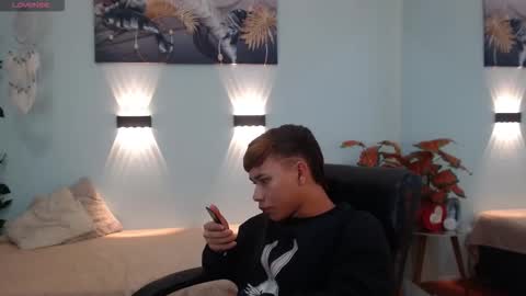 nathanclay online show from 12/02/25, 03:40