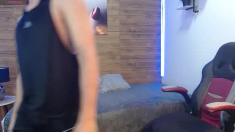 Snapshot of nathanclay chatting on 03/27/26, 04:07 nathanclay online show from 03/27/26, 04:07