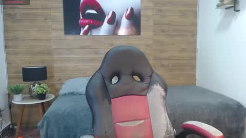 Snapshot of nathanclay chatting on 04/01/26, 03:40 nathanclay online show from 04/01/26, 03:40