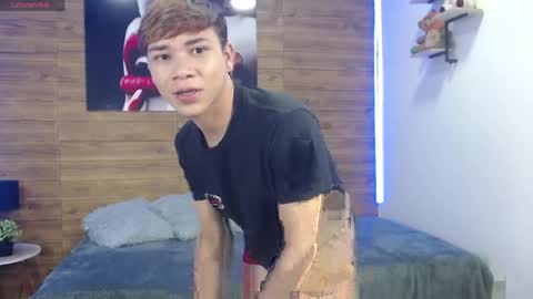 Snapshot of nathanclay chatting on 04/11/26, 04:17 nathanclay online show from 04/11/26, 04:17