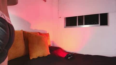   online show from 11/24/25, 06:57