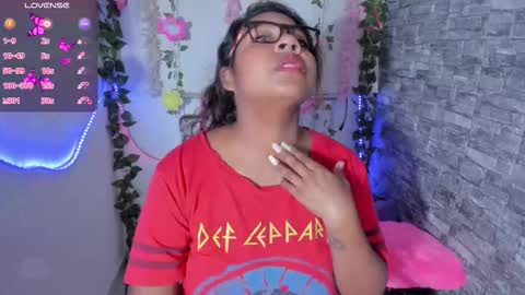 Naty online show from 12/20/25, 08:10