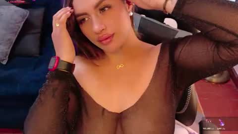 Snapshot of nathferrer chatting on 06/19/26, 11:41 Nathalia online show from 06/19/26, 11:41