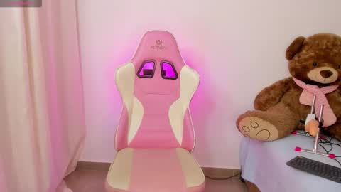 nathy_rosales online show from 10/02/25, 06:31