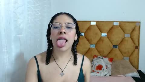 Snapshot of nathy_voyeur chatting on 03/16/26, 03:12 nathy_voyeur online show from 03/16/26, 03:12