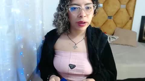 Snapshot of nathy_voyeur chatting on 03/20/26, 06:29 nathy_voyeur online show from 03/20/26, 06:29