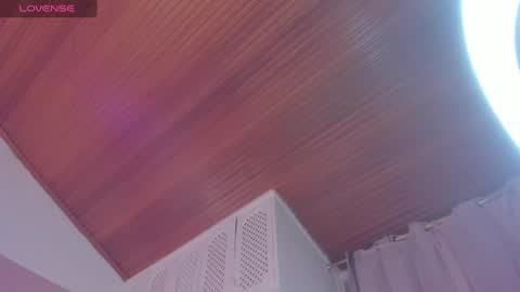 Snapshot of nathyy_garcia chatting on 01/19/25, 07:25 Nathyy online show from 01/19/25, 07:25