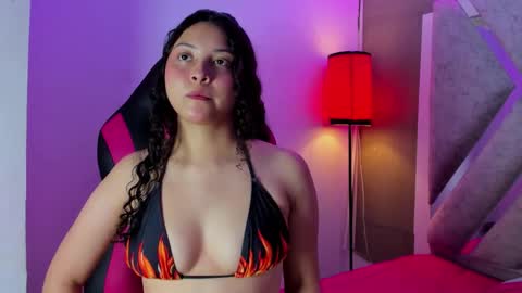 nati_fresh online show from 11/18/25, 08:24