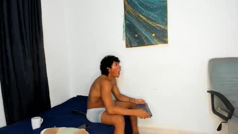 Snapshot of nati_sm chatting on 01/20/25, 10:18 Nati online show from 01/20/25, 10:18