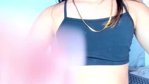 Snapshot of nati_sm chatting on 02/24/25, 12:37 Nati online show from 02/24/25, 12:37