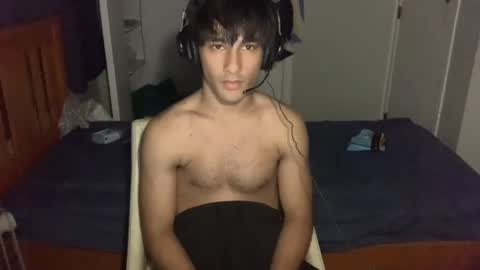 native_boy2 online show from 12/19/25, 07:26