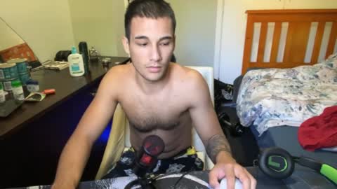 native_boy2 online show from 02/20/26, 09:04