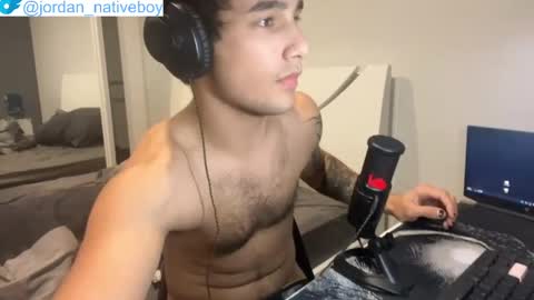 Snapshot of native_boy2 chatting on 05/17/26, 03:30 native_boy2 online show from 05/17/26, 03:30