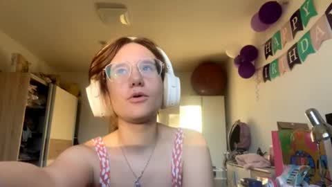 Snapshot of natoshamartorano chatting on 10/18/25, 03:24 Natasha online show from 10/18/25, 03:24