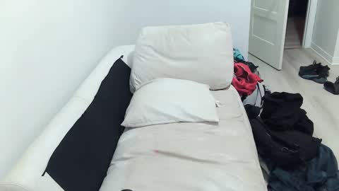 Snapshot of natou3x chatting on 09/09/25, 05:34 natou3x online show from 09/09/25, 05:34