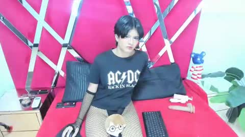 natsumiht online show from 09/29/25, 05:12