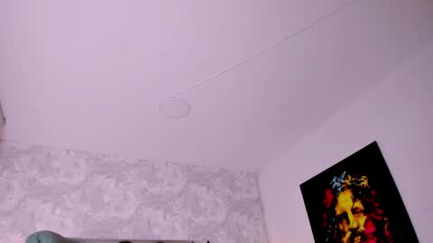 Snapshot of natt_collins chatting on 11/06/25, 02:34 Natalia online show from 11/06/25, 02:34