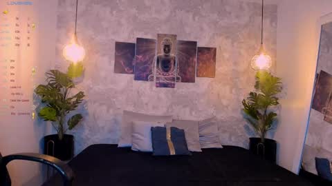 Snapshot of natt_collins chatting on 11/23/25, 02:44 Natalia online show from 11/23/25, 02:44